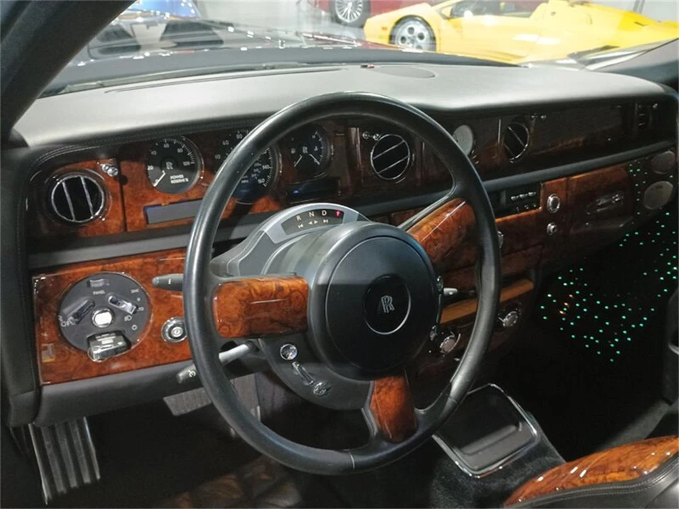 2009 Rolls-Royce Phantom VII - Image 19 of 31