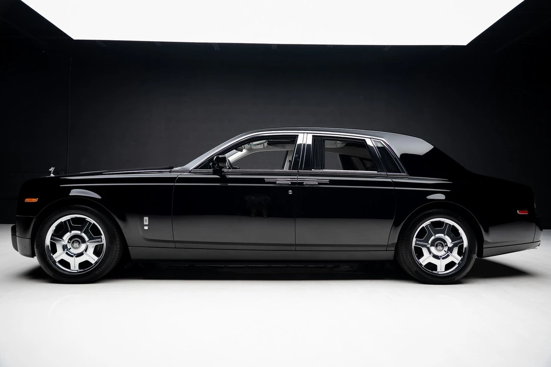 2009 Rolls-Royce Phantom VII - Image 16 of 21