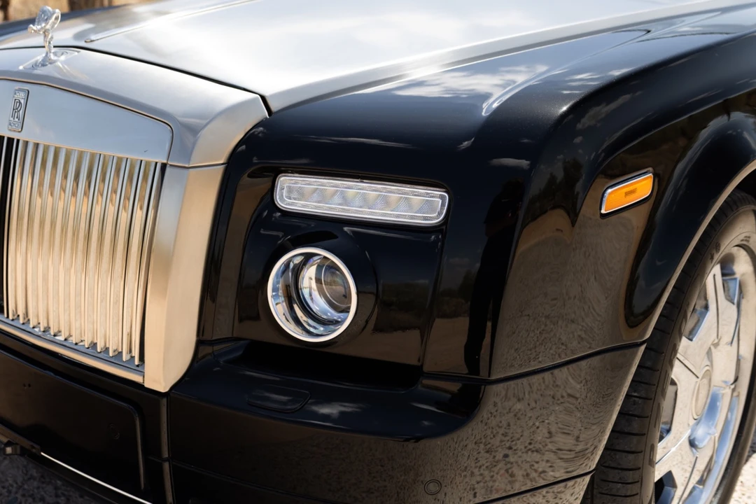 2009 Rolls-Royce Phantom VII - Image 18 of 31