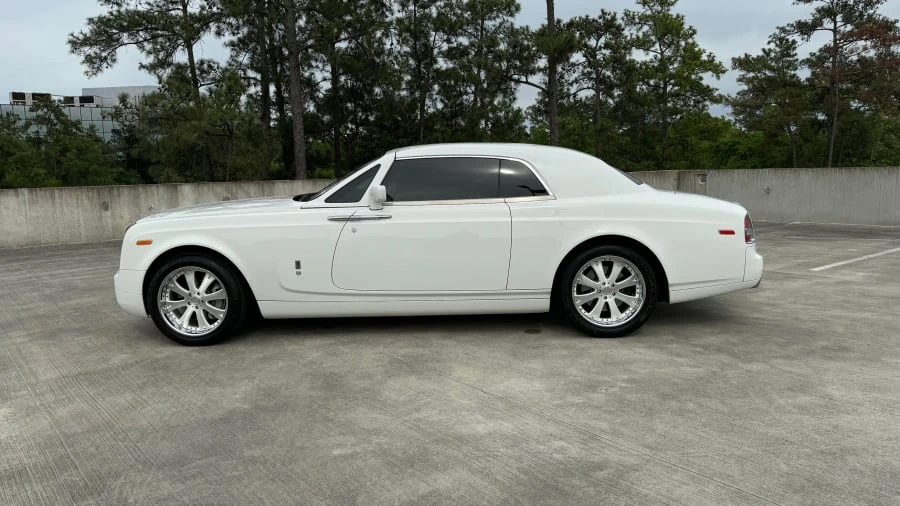 2009 Rolls-Royce Phantom VII - Image 5 of 11