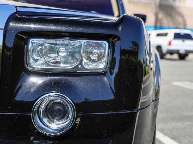 2009 Rolls-Royce - Image 14 of 31