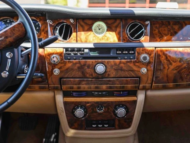 2009 Rolls-Royce - Image 17 of 31