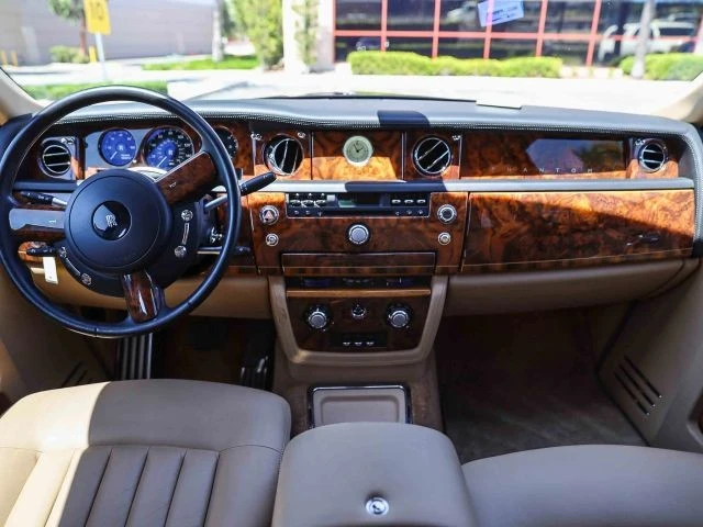 2009 Rolls-Royce - Image 16 of 31