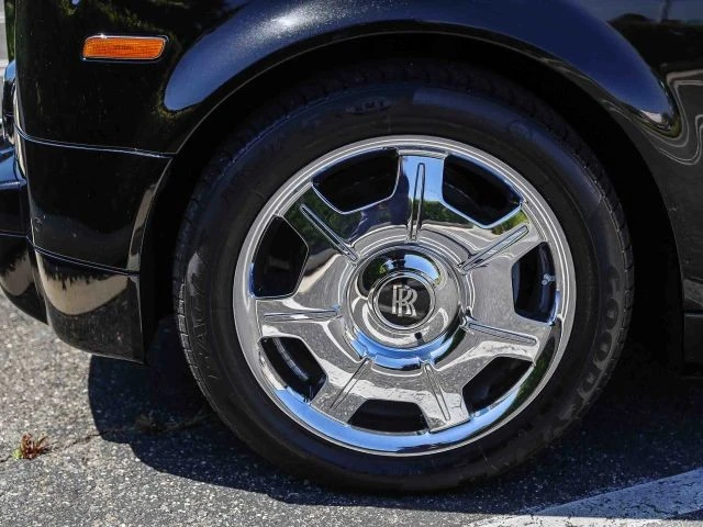 2009 Rolls-Royce - Image 11 of 31