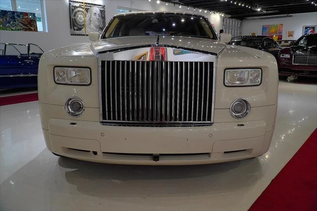 2009 Rolls-Royce Phantom VII - Image 5 of 27