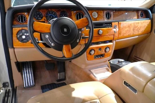 2009 Rolls-Royce Phantom VII - Image 27 of 27