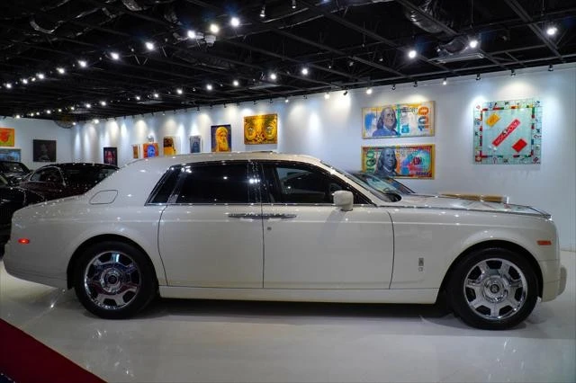 2009 Rolls-Royce Phantom VII - Image 8 of 27