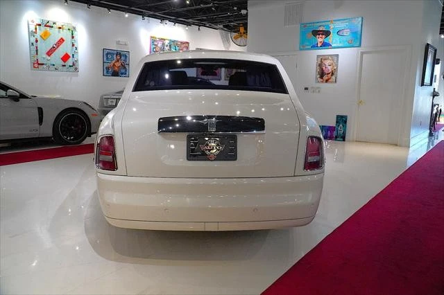 2009 Rolls-Royce Phantom VII - Image 12 of 27