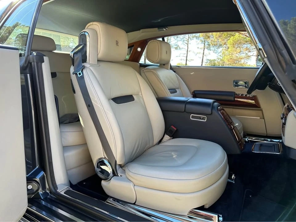 2009 Rolls-Royce Phantom VII - Image 10 of 16