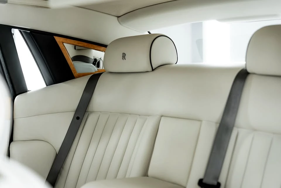 2009 Rolls-Royce Phantom VII - Image 12 of 20