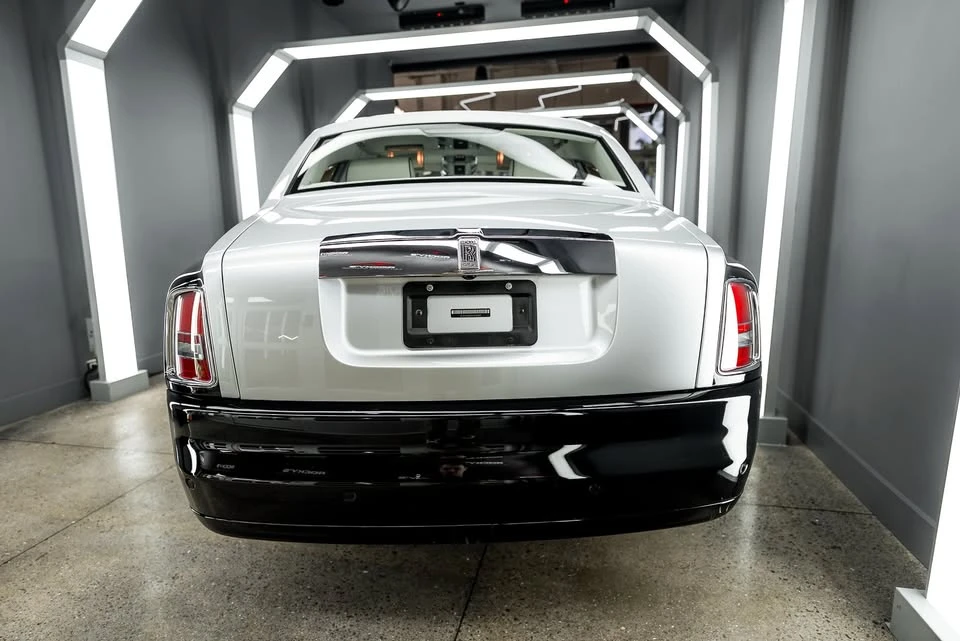 2009 Rolls-Royce Phantom VII - Image 7 of 20