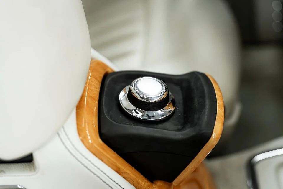 2009 Rolls-Royce Phantom VII - Image 16 of 20