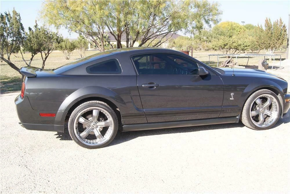 2009 Shelby GT500 - Image 3 of 4