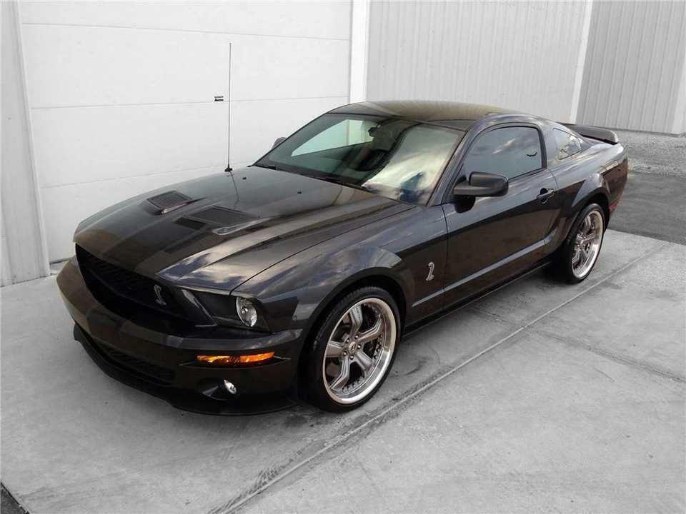 2009 Shelby GT500 - Image 2 of 5