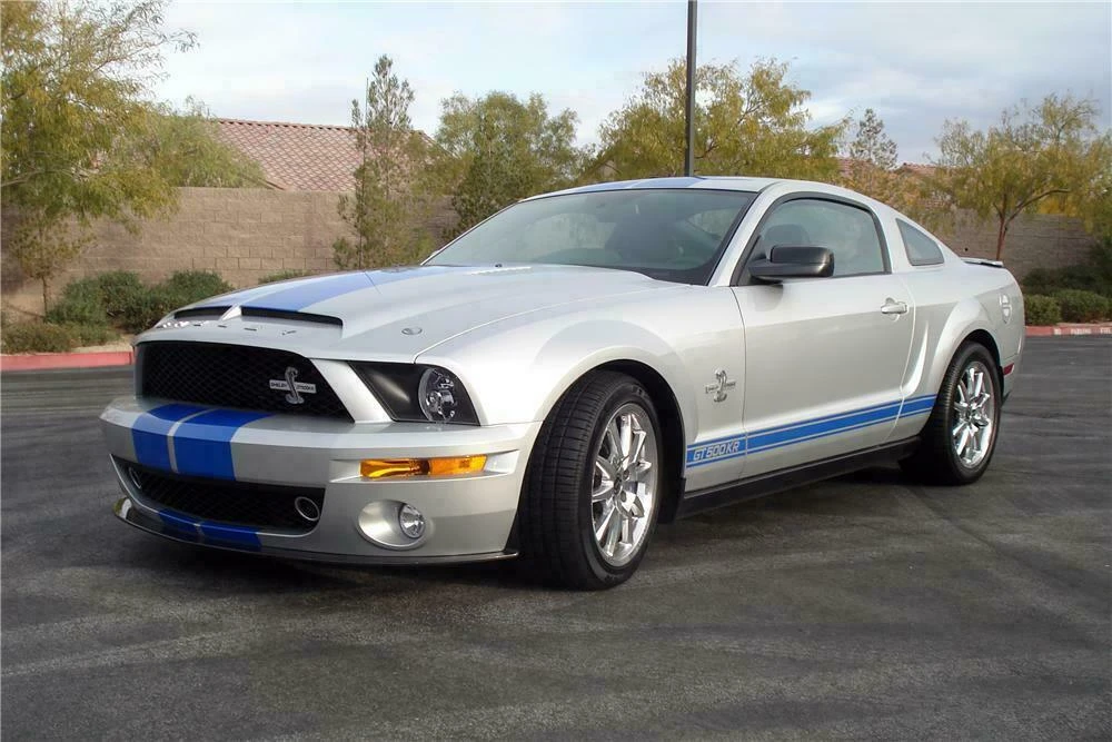 2009 Shelby GT500 - Image 2 of 5