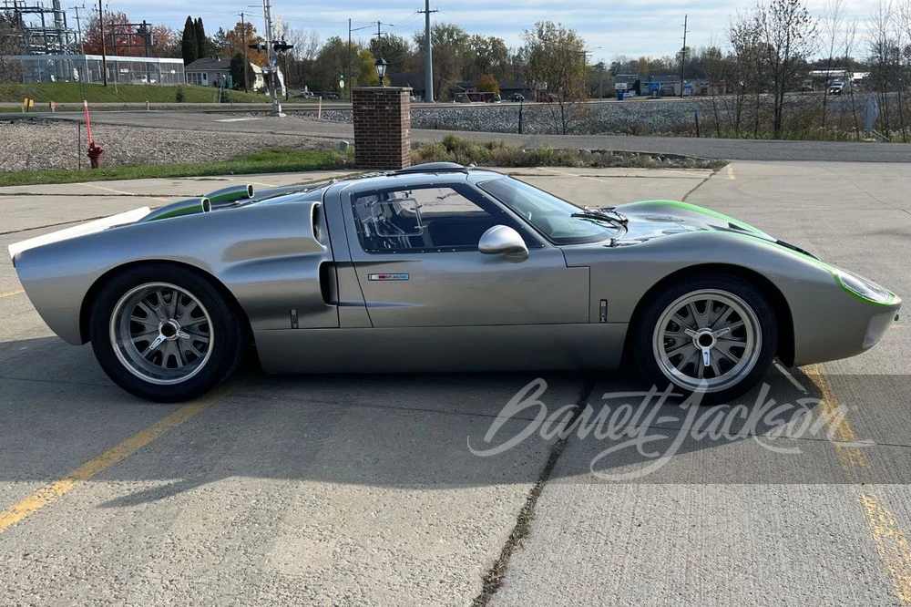 2009 Superformance - Image 9 of 9