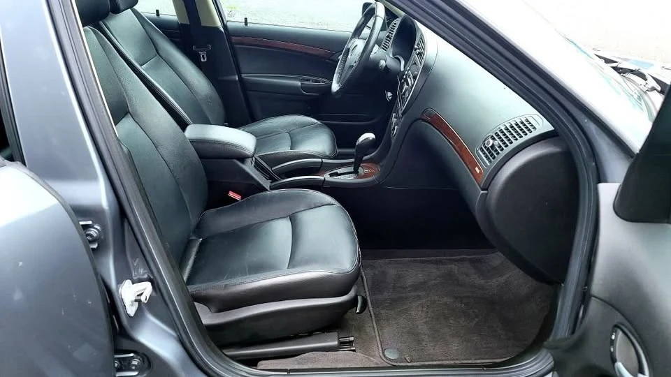 2009 Saab 9-3 2nd Gen - Image 18 of 20
