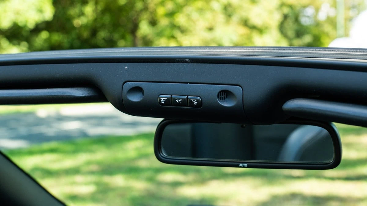 2009 Saab 9-3 2nd Gen - Image 30 of 30