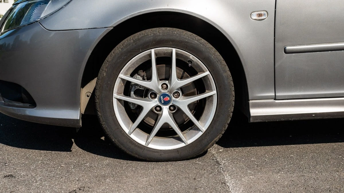 2009 Saab 9-3 2nd Gen - Image 15 of 30