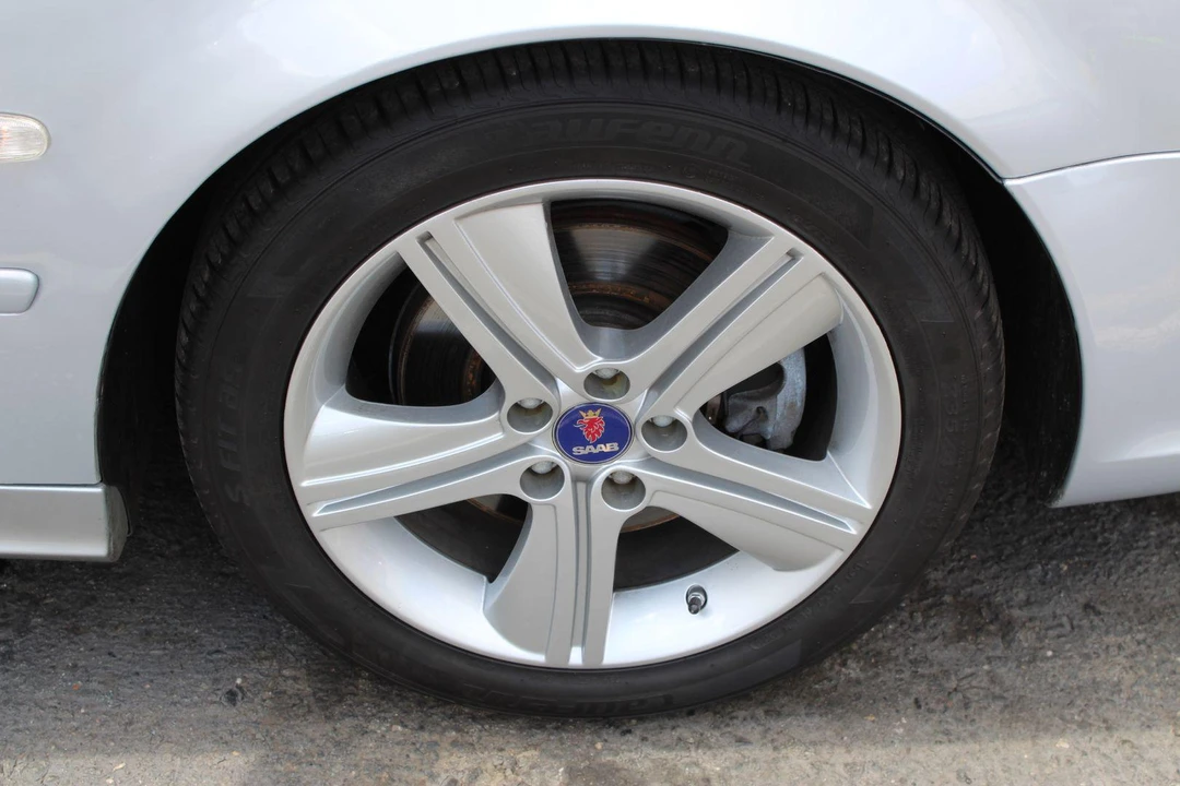 2009 Saab 9-5 1st Gen - Image 13 of 16