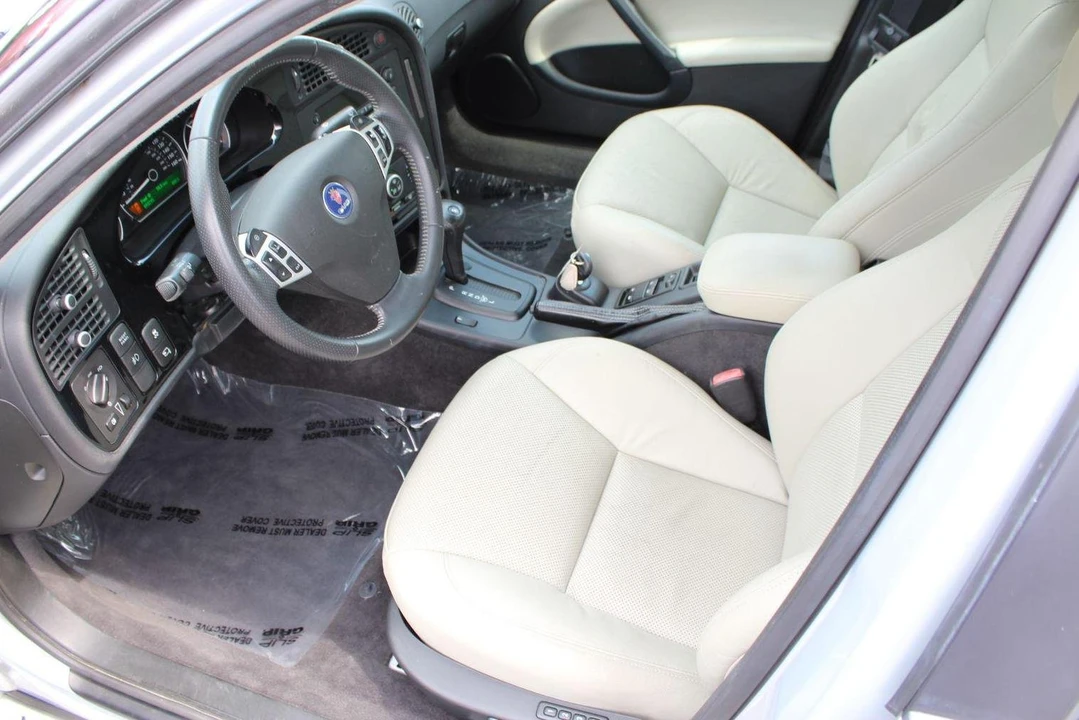 2009 Saab 9-5 1st Gen - Image 15 of 16