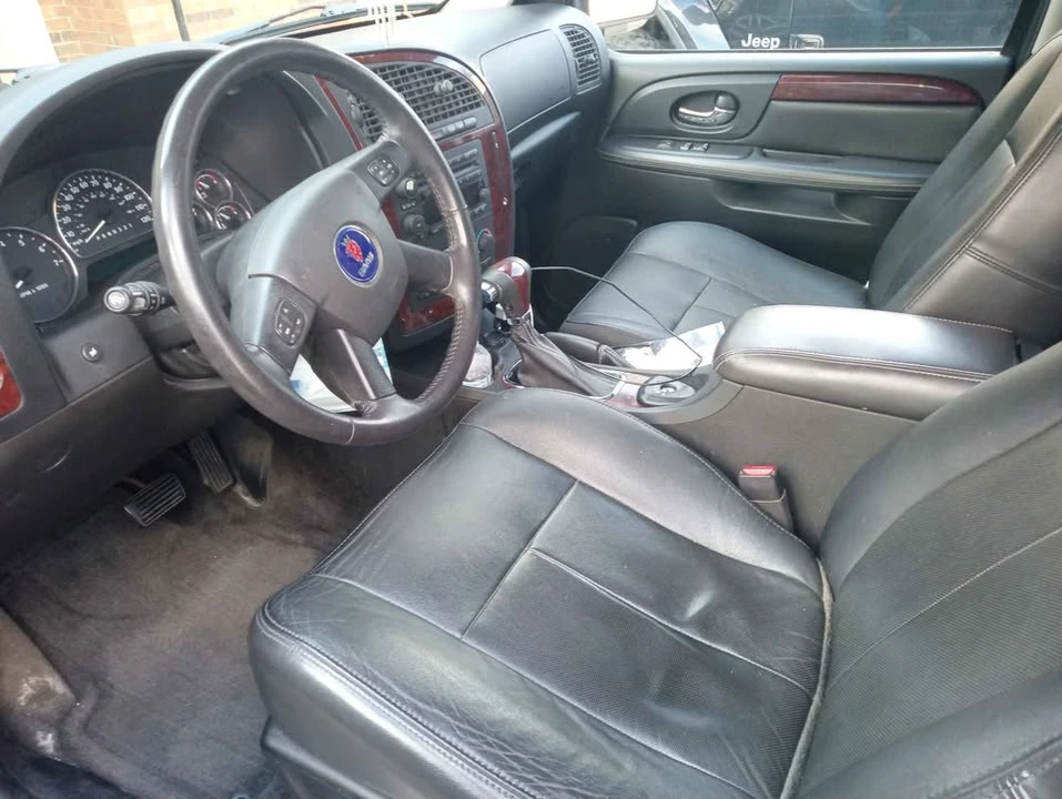 2009 Saab - Image 6 of 12