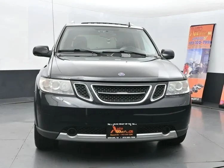 2009 Saab - Image 3 of 12