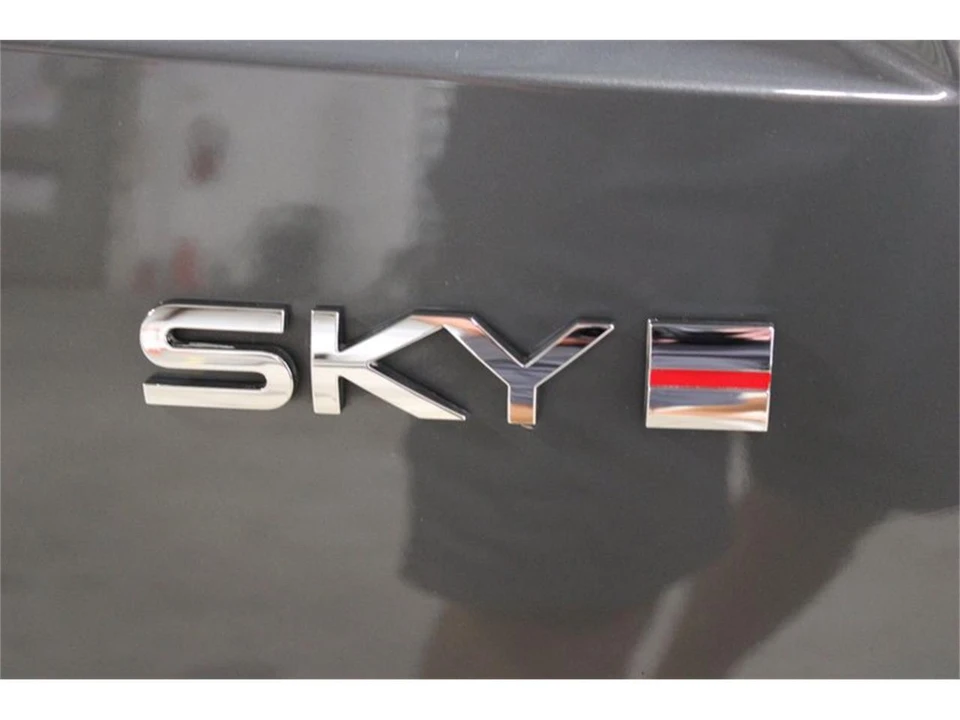 2009 Saturn Sky - Image 22 of 31