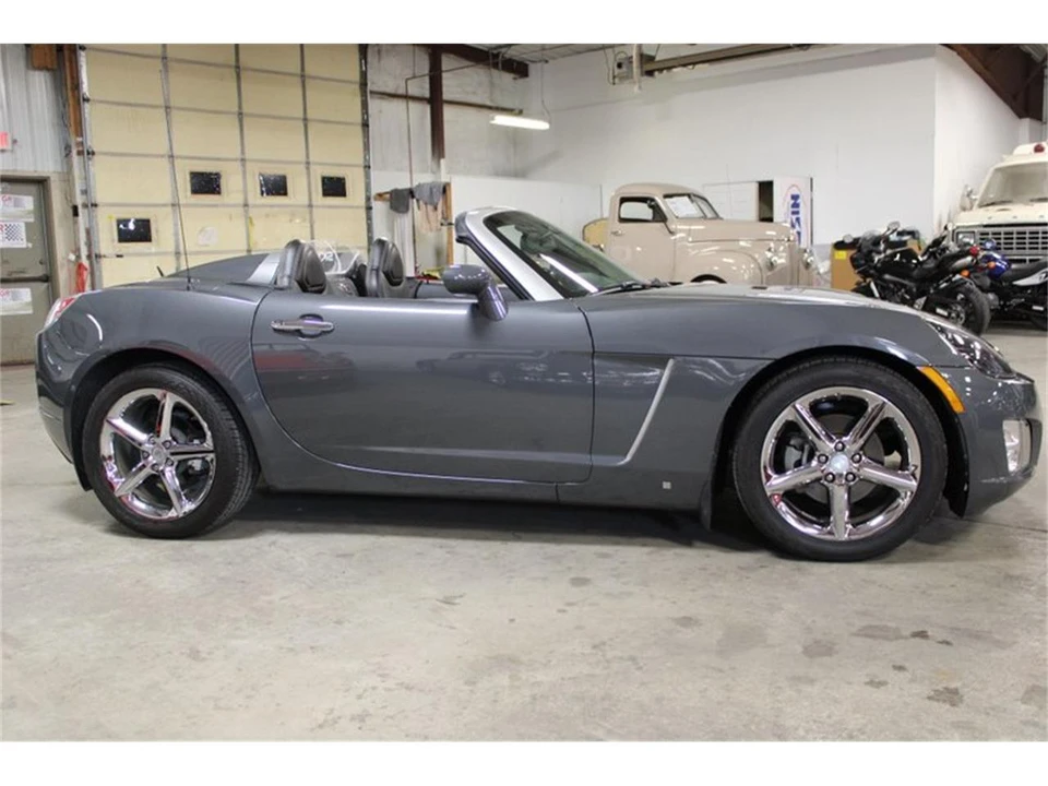 2009 Saturn Sky - Image 29 of 31
