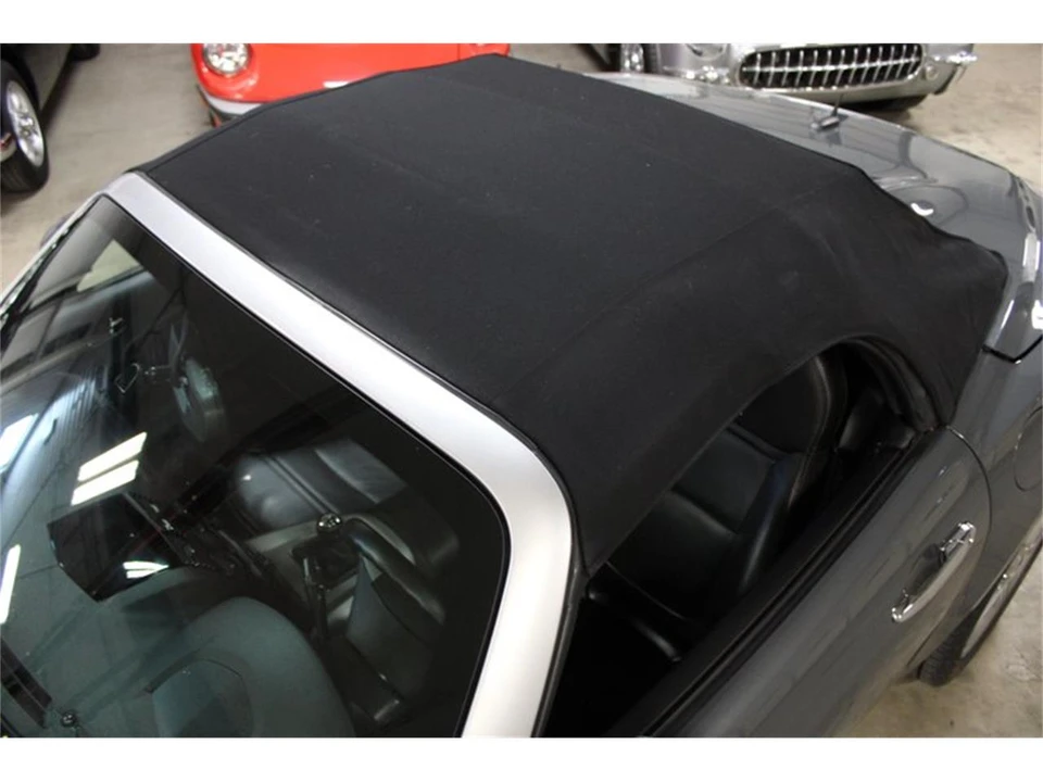 2009 Saturn Sky - Image 20 of 31