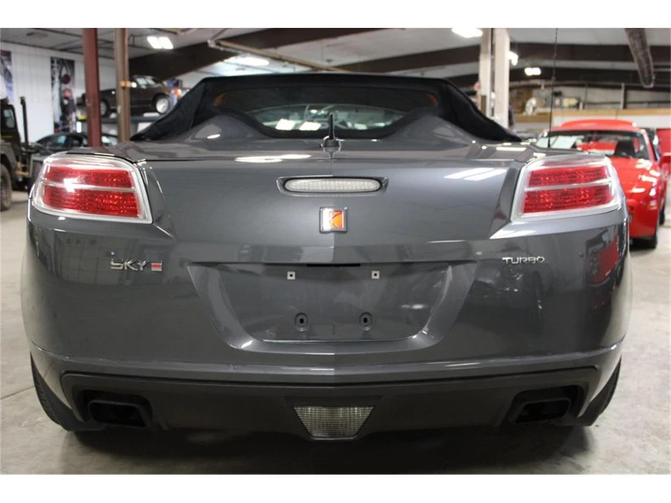 2009 Saturn Sky - Image 5 of 31