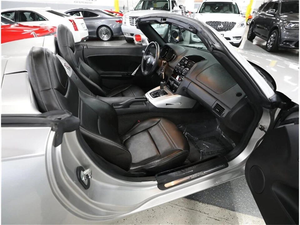 2009 Saturn Sky - Image 19 of 31