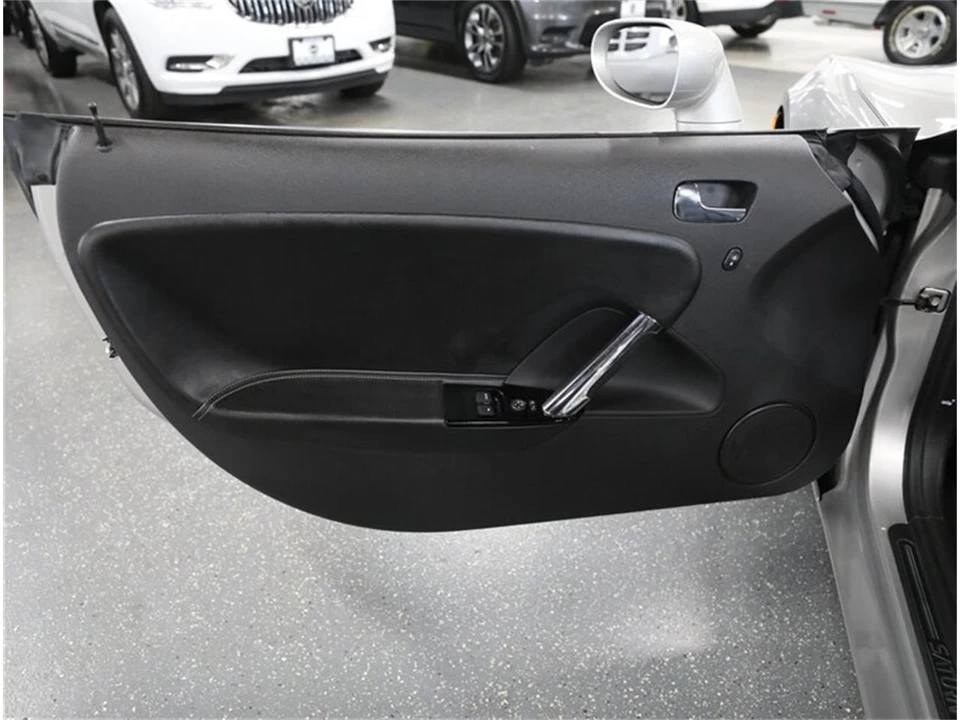 2009 Saturn Sky - Image 22 of 31
