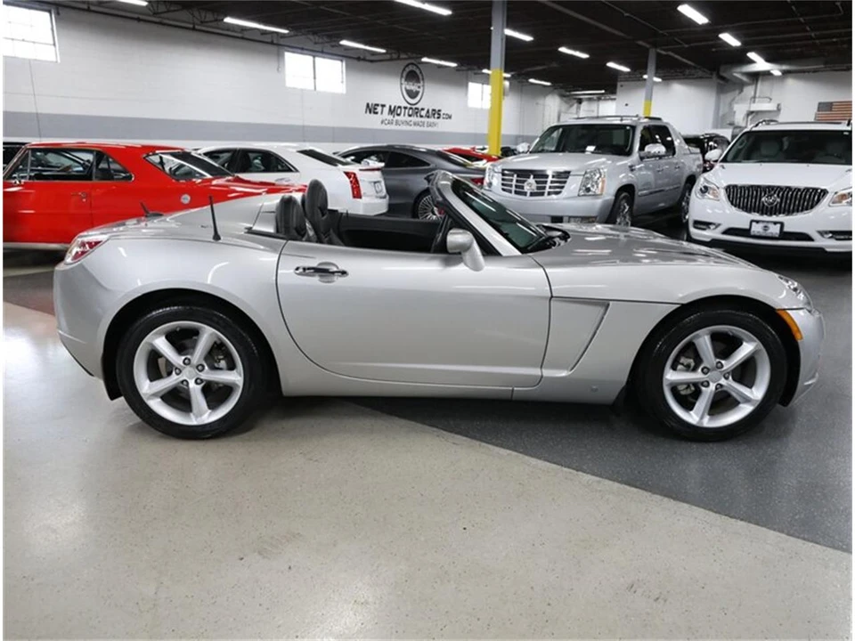 2009 Saturn Sky - Image 10 of 31