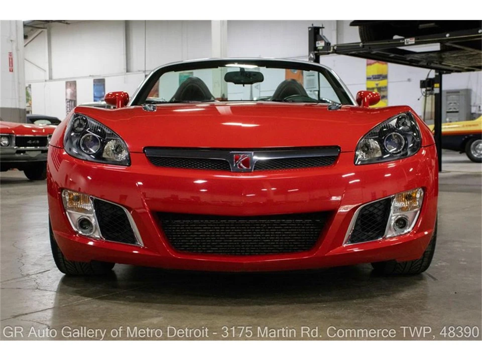 2009 Saturn Sky - Image 13 of 31