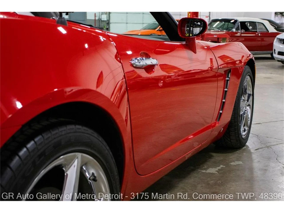 2009 Saturn Sky - Image 22 of 31