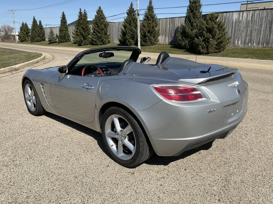2009 Saturn Sky - Image 3 of 12