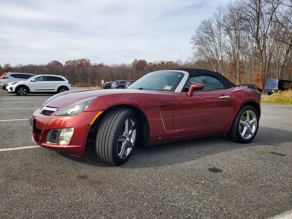 2009 Saturn Sky Red Line - Image 25 of 31