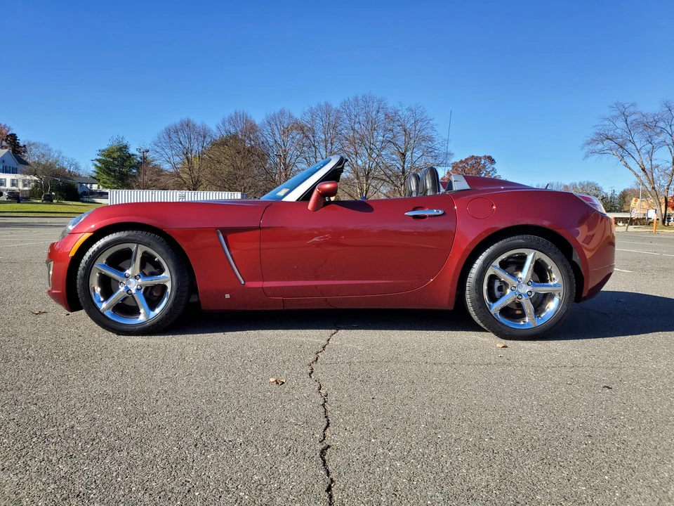 2009 Saturn Sky Red Line - Image 10 of 31