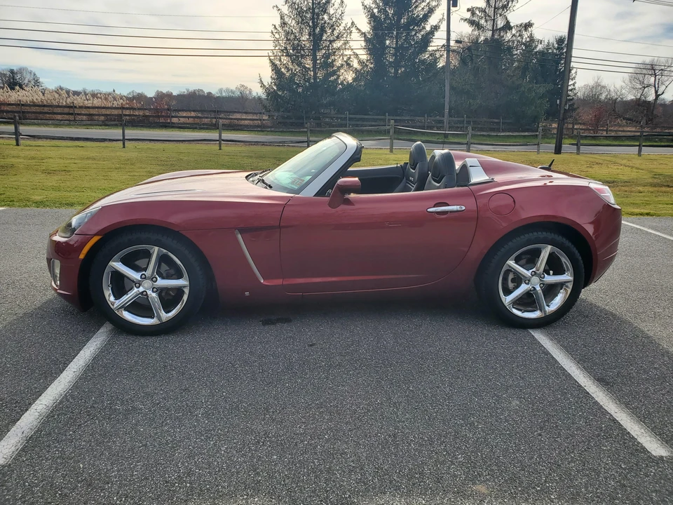 2009 Saturn Sky Red Line - Image 9 of 31