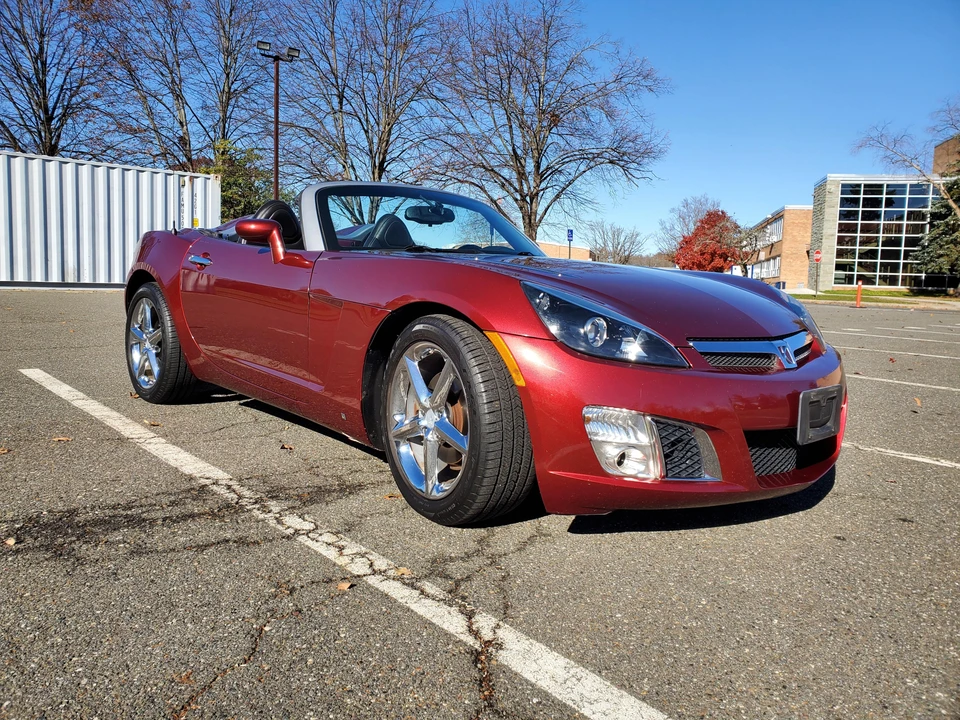 2009 Saturn Sky Red Line - Image 19 of 31