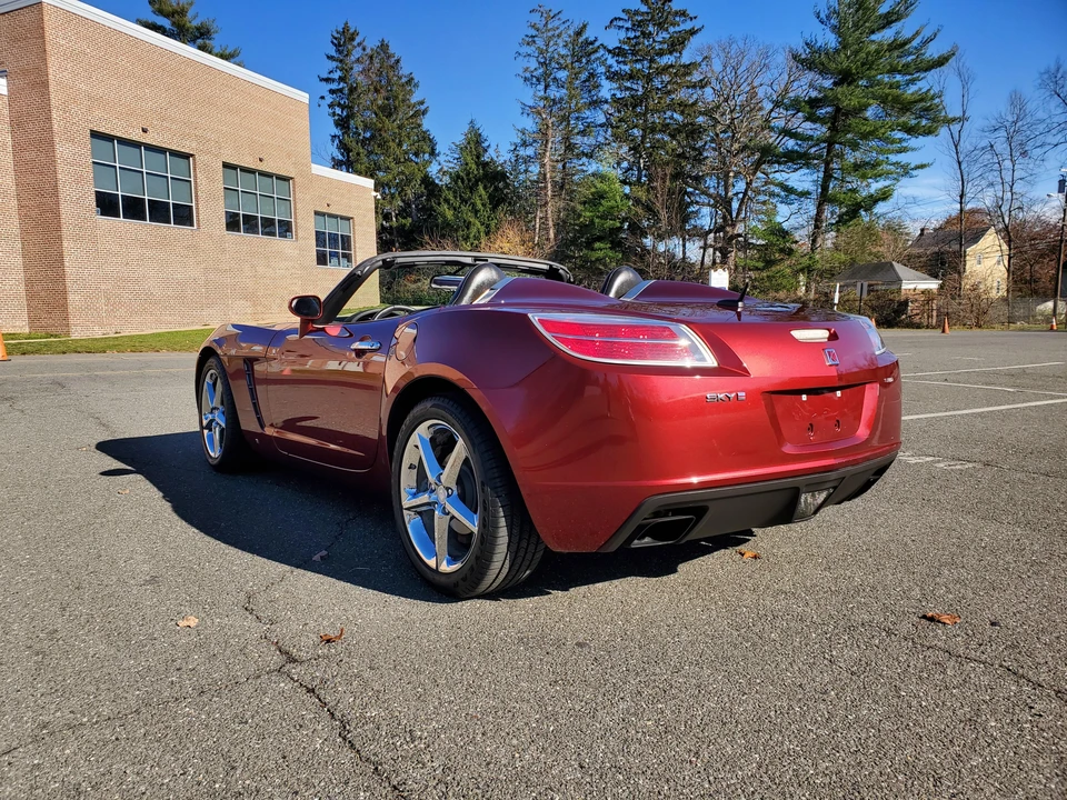 2009 Saturn Sky Red Line - Image 12 of 31