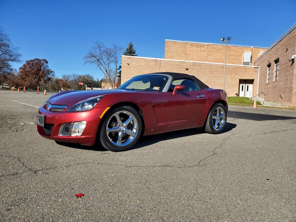 2009 Saturn Sky Red Line - Image 23 of 31