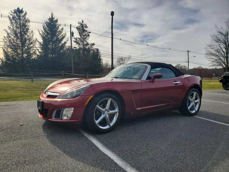 2009 Saturn Sky Red Line - Image 24 of 31