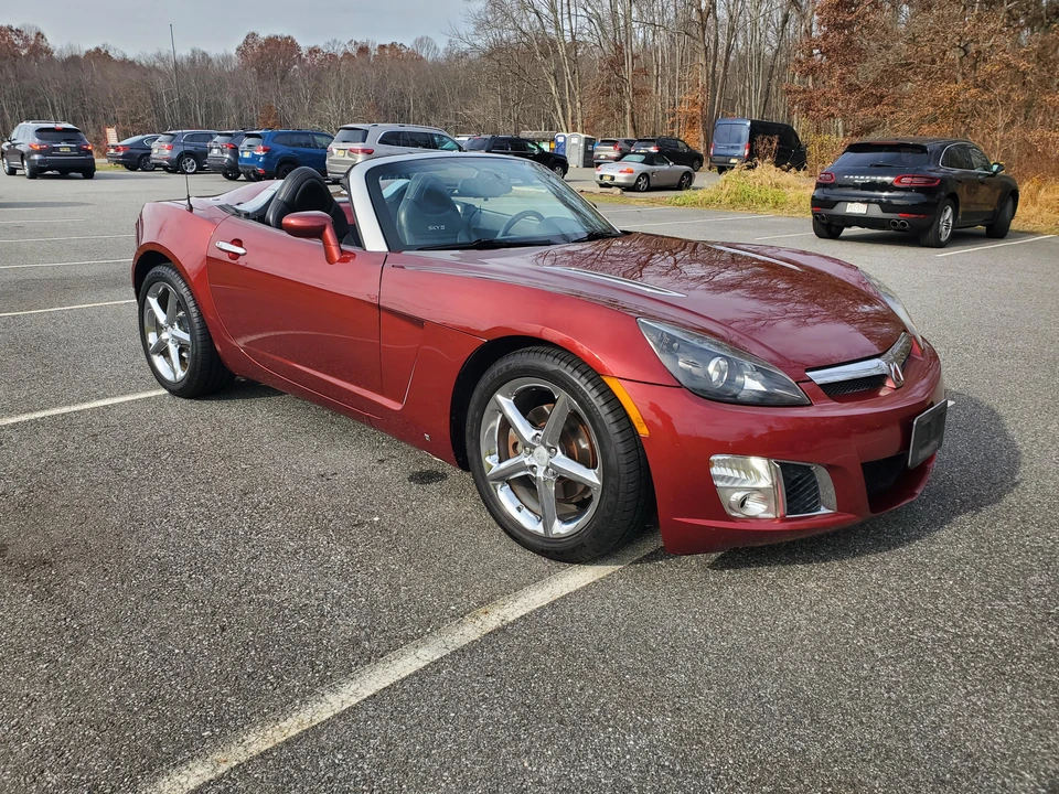 2009 Saturn Sky Red Line - Image 18 of 31