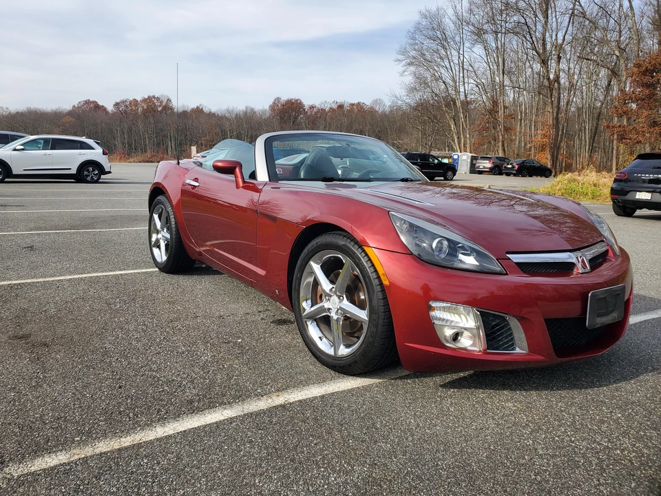 2009 Saturn Sky Red Line - Image 20 of 31