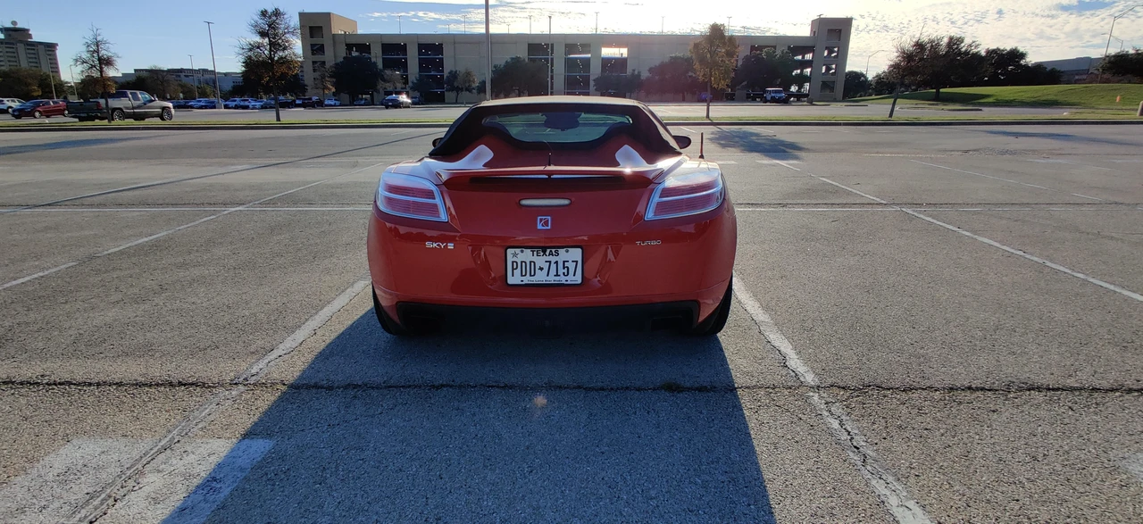 2009 Saturn Sky Red Line - Image 11 of 31