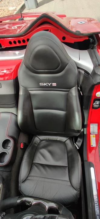 2009 Saturn Sky Red Line - Image 28 of 31