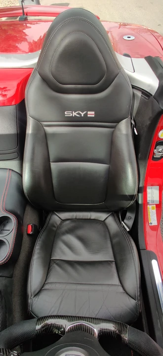 2009 Saturn Sky Red Line - Image 27 of 31