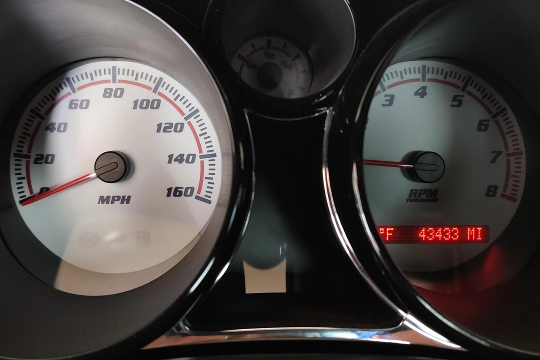 2009 Saturn Sky Red Line - Image 26 of 31